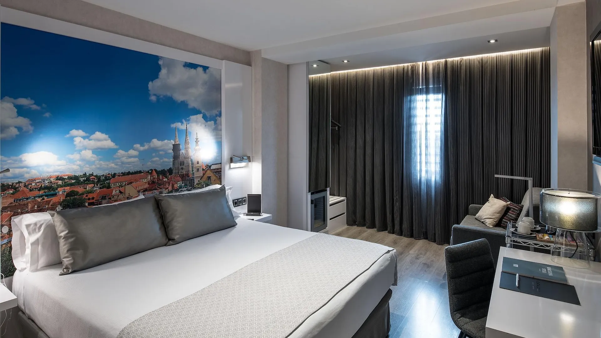 Catalonia Gran Via Bcn Hotel Barcelona