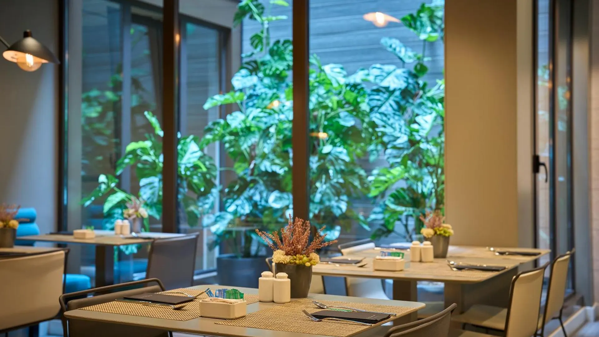 ****  Catalonia Gran Via Bcn Hotel Barcelona Spain